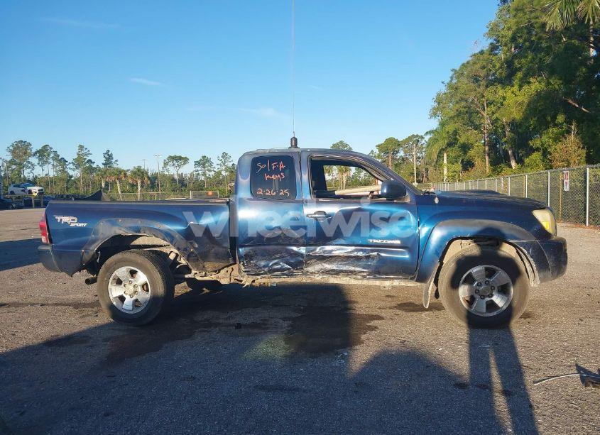 Photo 13 of 2006 Toyota Tacoma BASE V6 (VIN 5TEUU42N86Z174218)