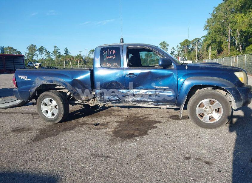 Photo 6 of 2006 Toyota Tacoma BASE V6 (VIN 5TEUU42N86Z174218)