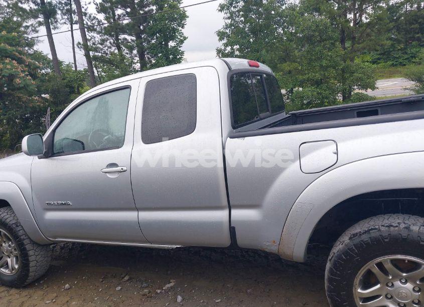 Photo 14 of 2006 Toyota Tacoma BASE V6 (VIN 5TEUU42N86Z219674)
