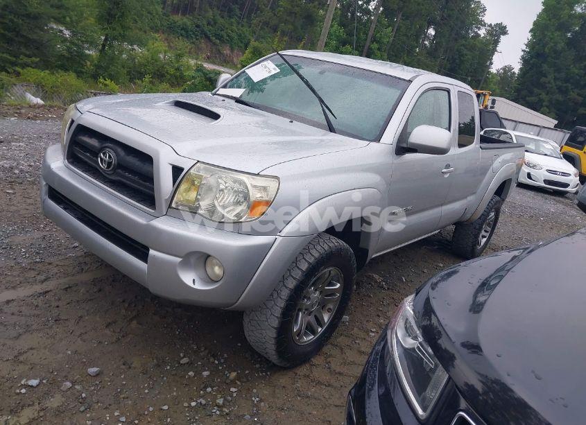 Photo 2 of 2006 Toyota Tacoma BASE V6 (VIN 5TEUU42N86Z219674)