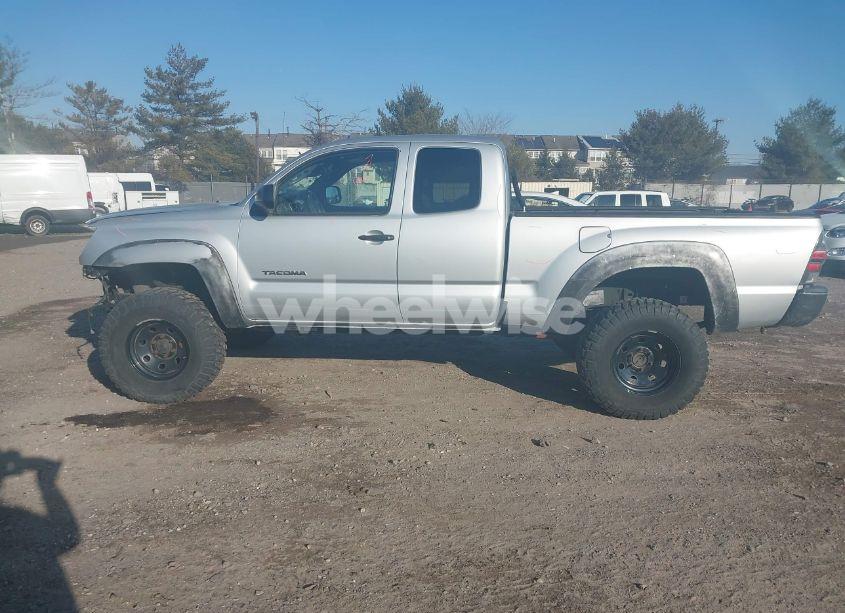Photo 12 of 2006 Toyota Tacoma ACCESS CAB (VIN 5TEUU42N86Z253260)