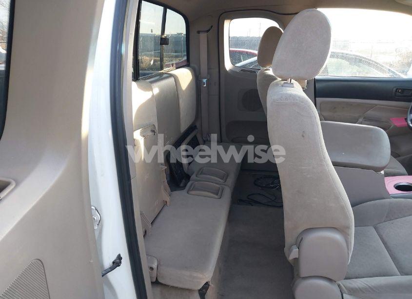 Photo 8 of 2005 Toyota Tacoma BASE V6 (VIN 5TEUU42N95Z099494)