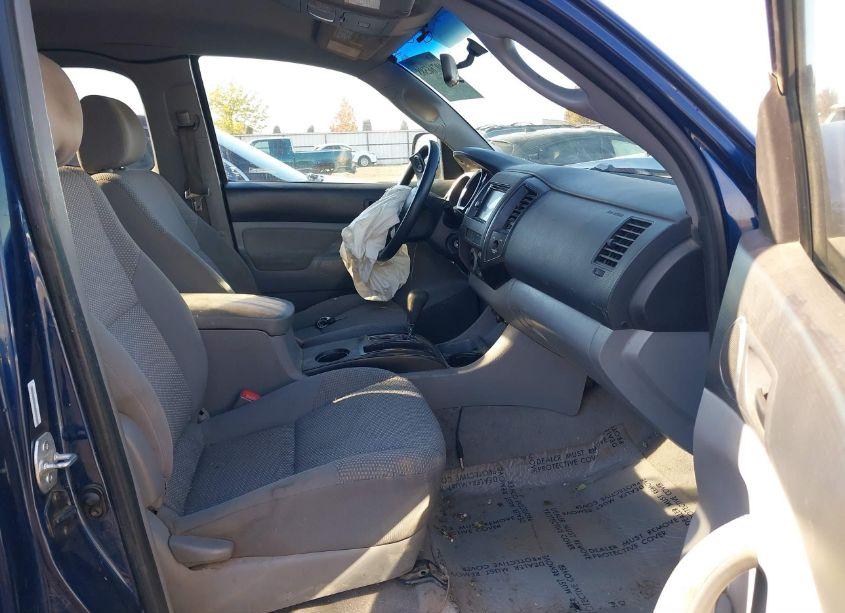 Photo 5 of 2006 Toyota Tacoma BASE V6 (VIN 5TEUU42NX6Z195166)