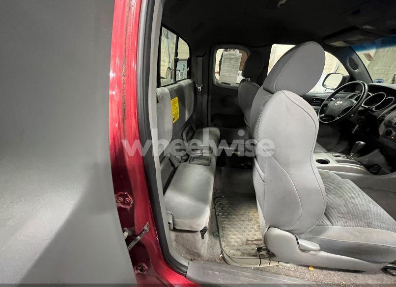 Photo 8 of 2007 Toyota Tacoma BASE V6 (VIN 5TEUU42NX7Z341101)