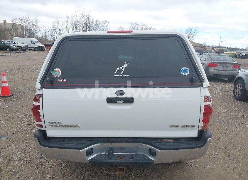 Photo 16 of 2008 Toyota Tacoma BASE V6 (VIN 5TEUU42NX8Z525861)