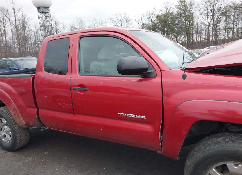 Photo 13 of 2010 Toyota Tacoma BASE V6 (VIN 5TEUU4EN8AZ748093)