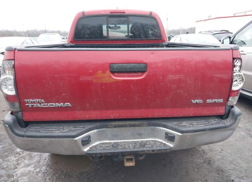 Photo 16 of 2010 Toyota Tacoma BASE V6 (VIN 5TEUU4EN8AZ748093)