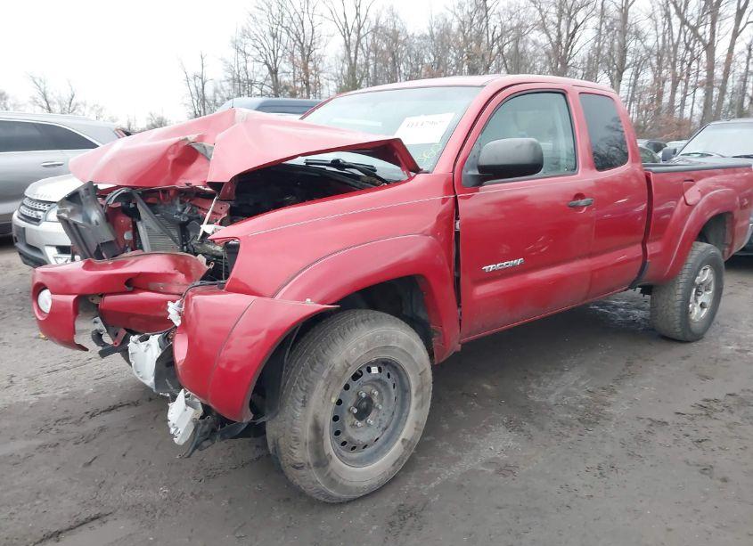 Photo 2 of 2010 Toyota Tacoma BASE V6 (VIN 5TEUU4EN8AZ748093)
