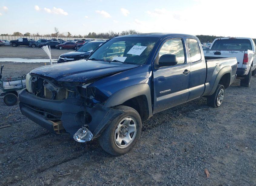 Photo 2 of 2007 Toyota Tacoma N/A (VIN 5TEUX42N17Z410054)