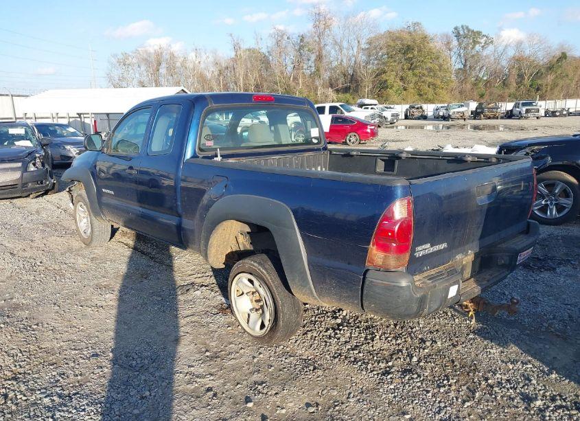 Photo 3 of 2007 Toyota Tacoma N/A (VIN 5TEUX42N17Z410054)