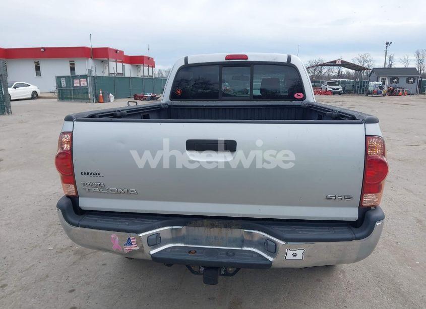 Photo 16 of 2006 Toyota Tacoma (VIN 5TEUX42N46Z197762)