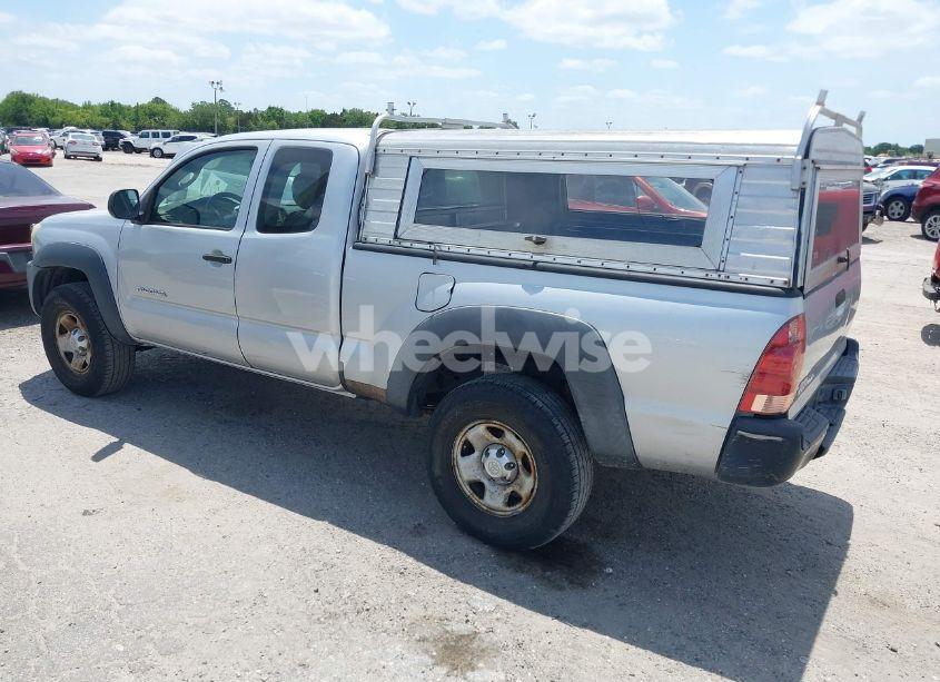 Photo 3 of 2006 Toyota Tacoma (VIN 5TEUX42N46Z247737)