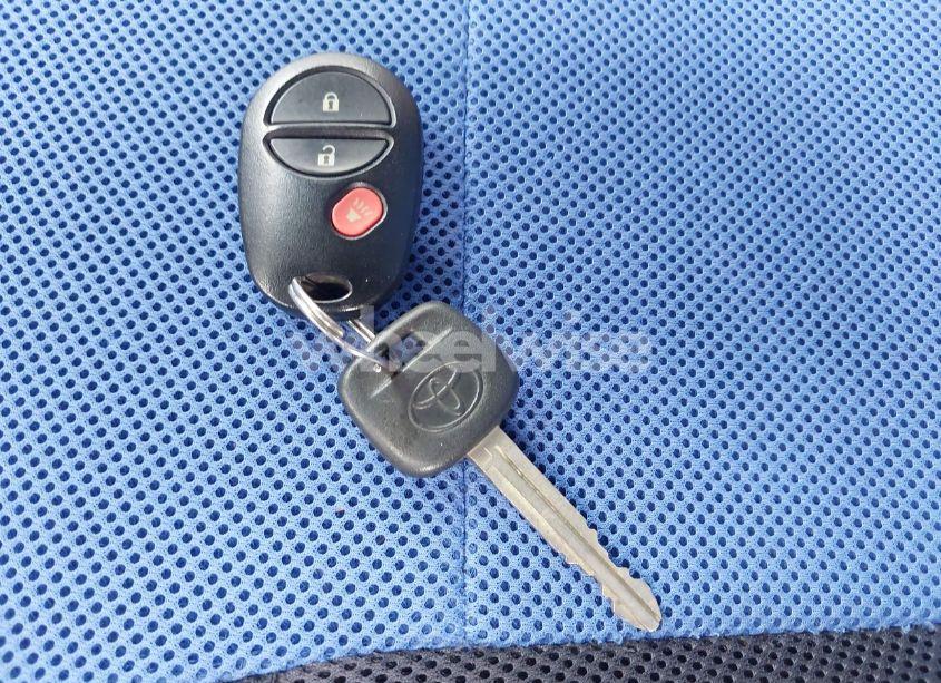 Photo 11 of 2005 Toyota Tacoma (VIN 5TEUX42N55Z098236)
