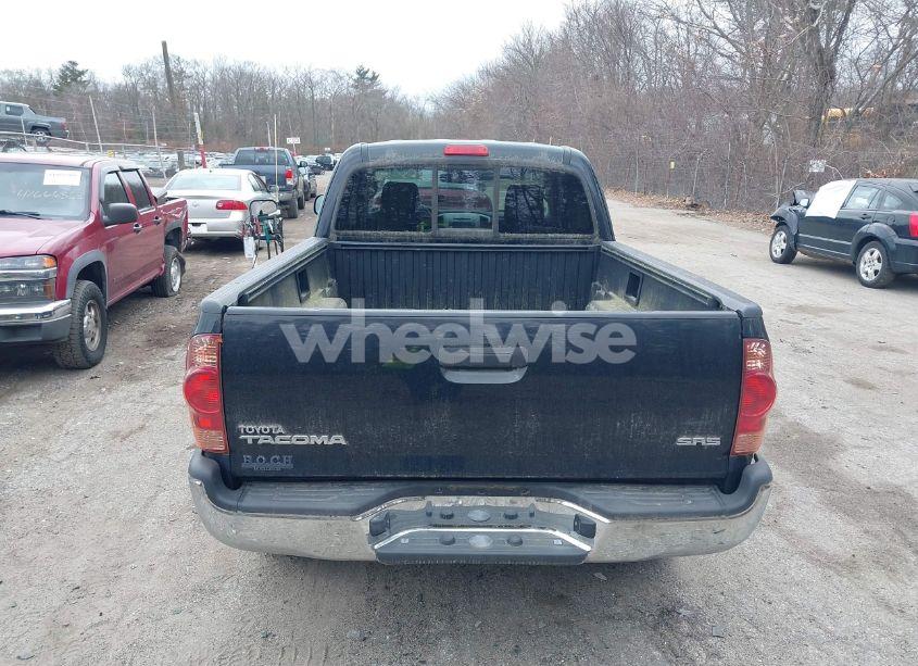 Photo 16 of 2005 Toyota Tacoma (VIN 5TEUX42N55Z098236)