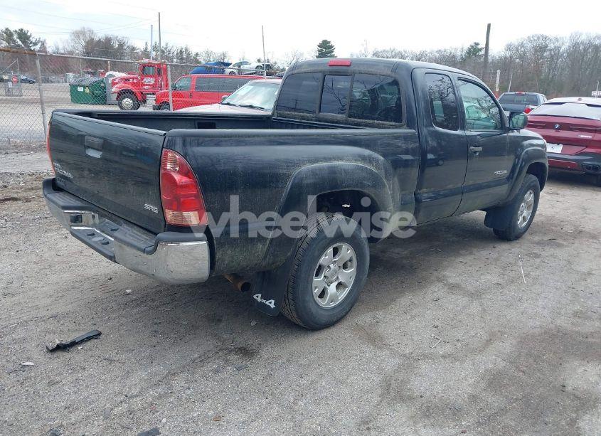 Photo 4 of 2005 Toyota Tacoma (VIN 5TEUX42N55Z098236)