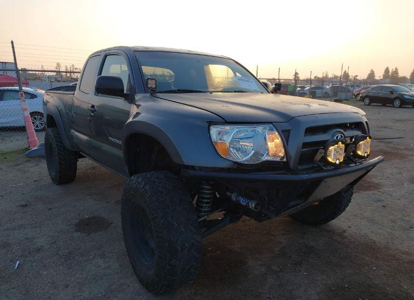 2009 Toyota Tacoma (VIN 5TEUX42N59Z608395) main photo
