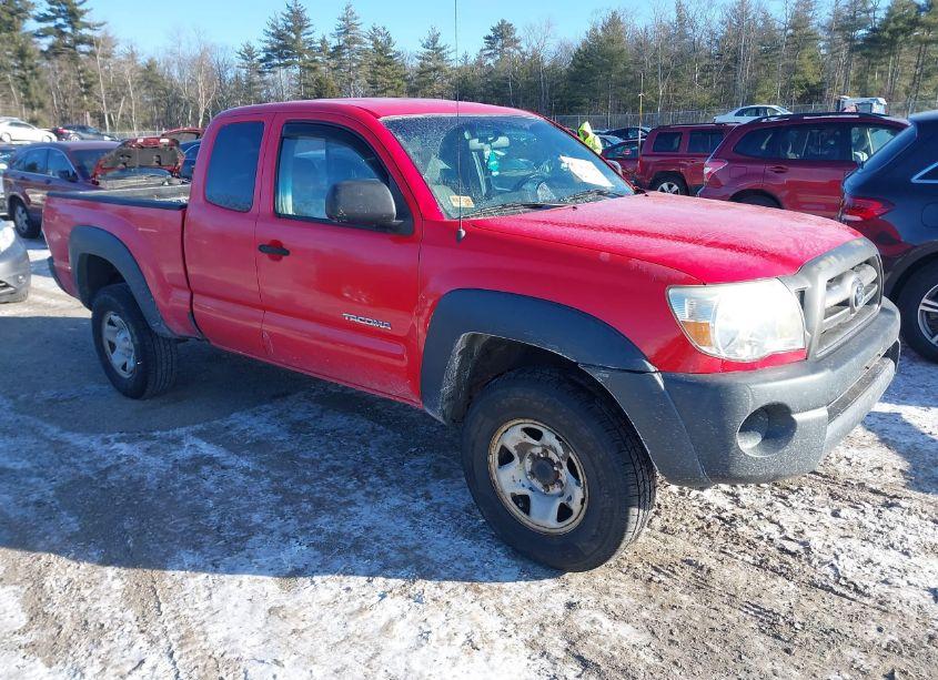 2008 Toyota Tacoma (VIN 5TEUX42N68Z517988) main photo