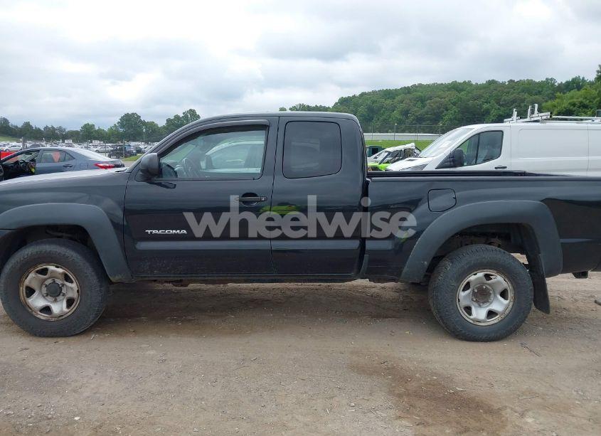 Photo 14 of 2008 Toyota Tacoma (VIN 5TEUX42N68Z551185)