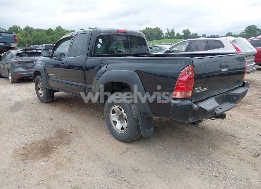 Photo 3 of 2008 Toyota Tacoma (VIN 5TEUX42N68Z551185)
