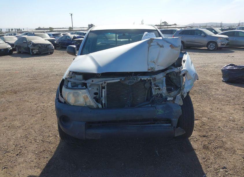 Photo 13 of 2005 Toyota Tacoma (VIN 5TEUX42N85Z085030)