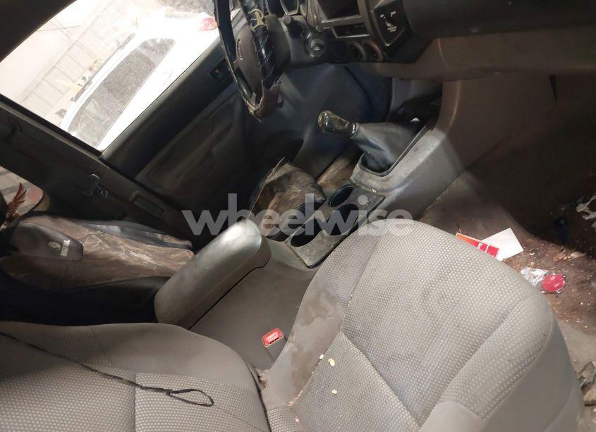 Photo 5 of 2005 Toyota Tacoma (VIN 5TEUX42N85Z105423)