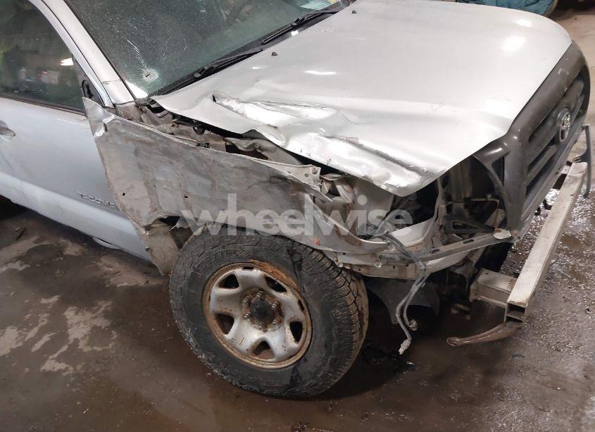 Photo 6 of 2005 Toyota Tacoma (VIN 5TEUX42N85Z105423)