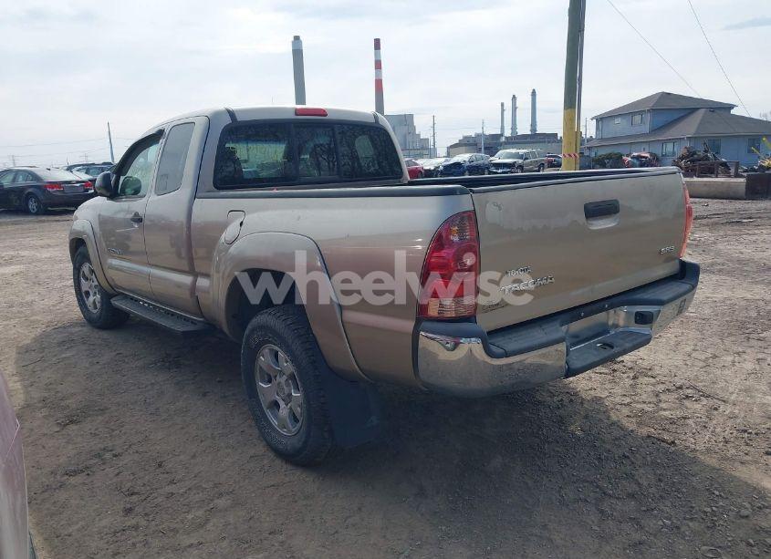 Photo 3 of 2008 Toyota Tacoma (VIN 5TEUX42N88Z484959)