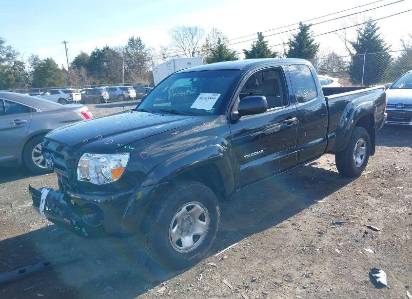 Photo 2 of 2005 Toyota Tacoma (VIN 5TEUX42N95Z012846)