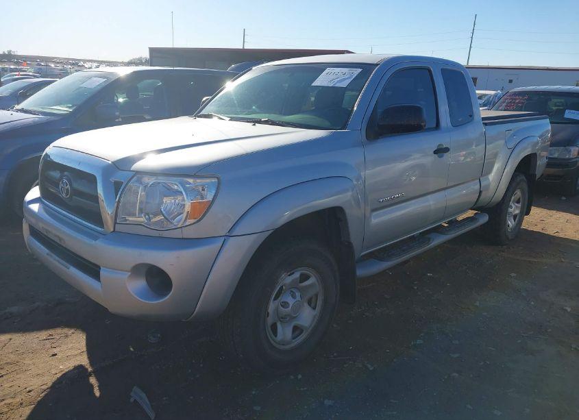 Photo 2 of 2006 Toyota Tacoma N/A (VIN 5TEUX42N96Z264808)
