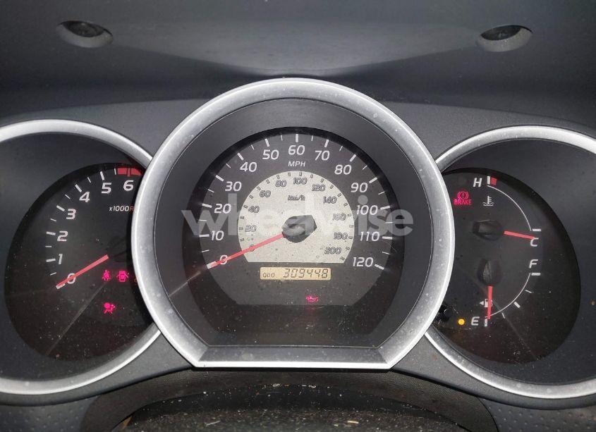 Photo 7 of 2005 Toyota Tacoma (VIN 5TEUX42NX5Z137161)