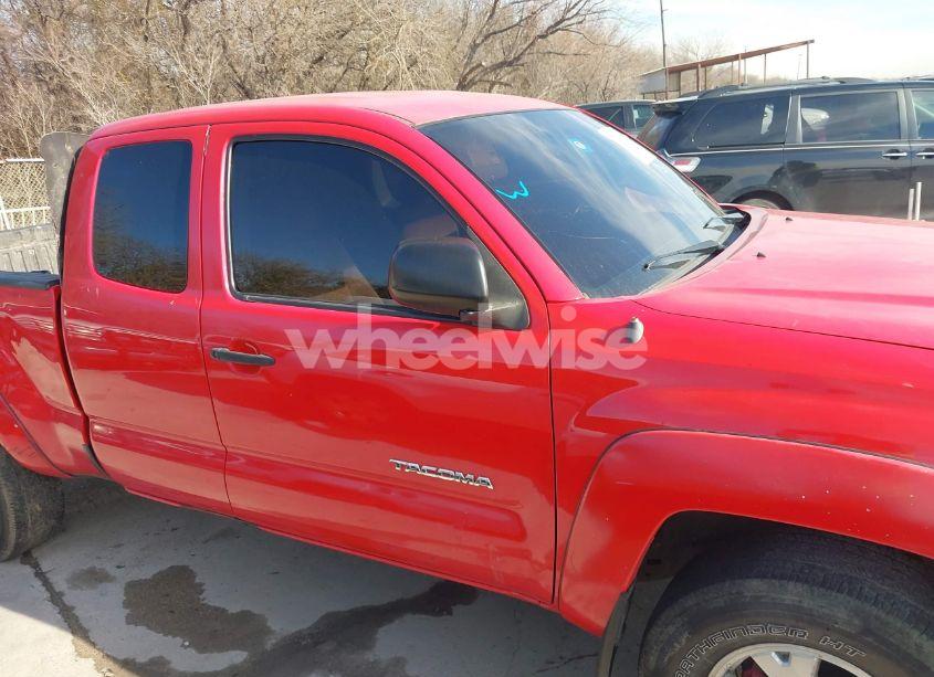 Photo 14 of 2006 Toyota Tacoma N/A (VIN 5TEUX42NX6Z283853)