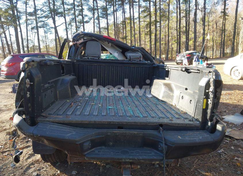 Photo 16 of 2010 Toyota Tacoma (VIN 5TEUX4EN0AZ703849)