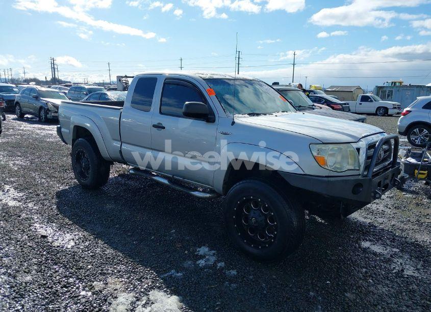 2010 Toyota Tacoma (VIN 5TEUX4EN3AZ749109) main photo