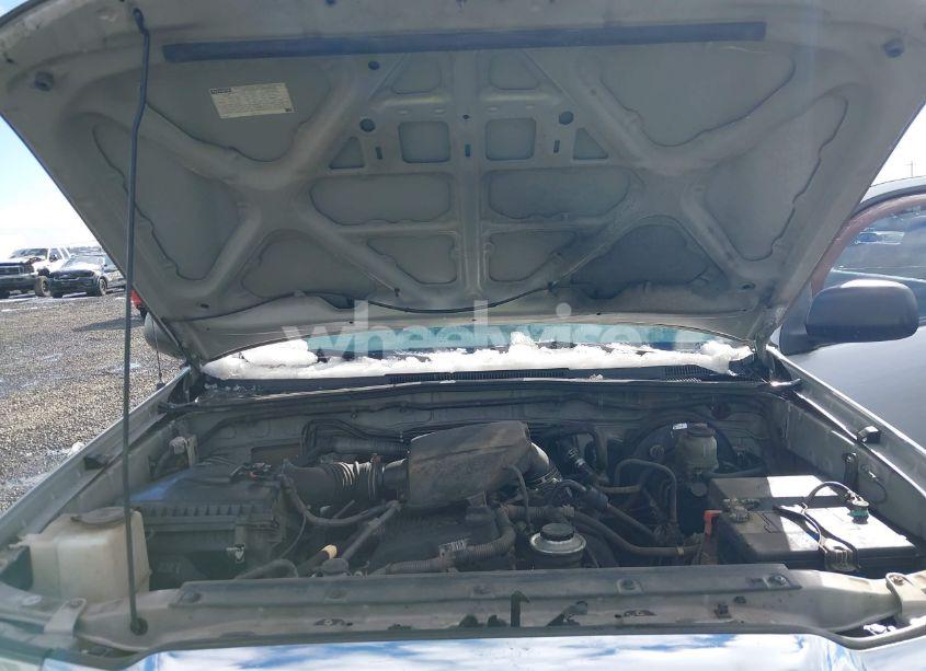 Photo 10 of 2010 Toyota Tacoma (VIN 5TEUX4EN3AZ749109)