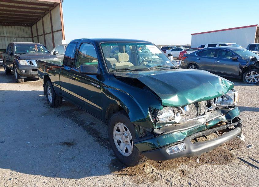 2002 Toyota Tacoma (VIN 5TEVL52N02Z084858) main photo