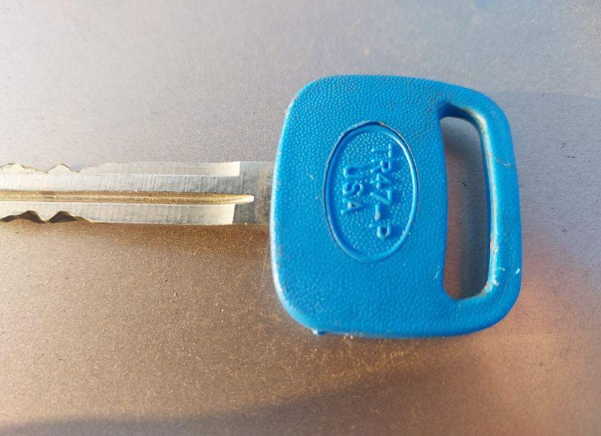 Photo 11 of 2003 Toyota Tacoma N/A (VIN 5TEVL52N03Z170835)