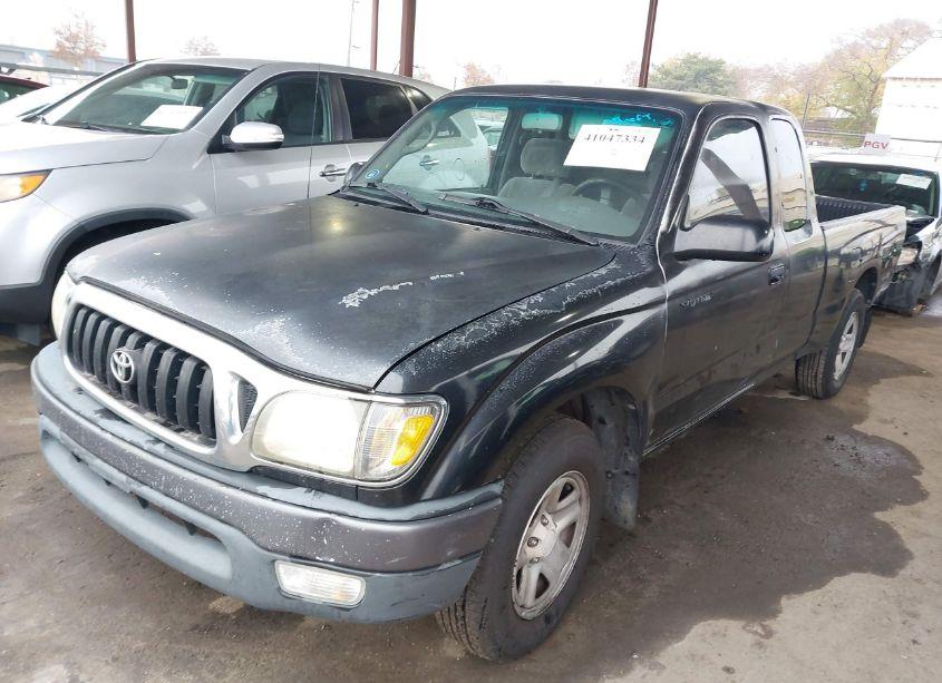 Photo 2 of 2003 Toyota Tacoma N/A (VIN 5TEVL52N03Z170835)