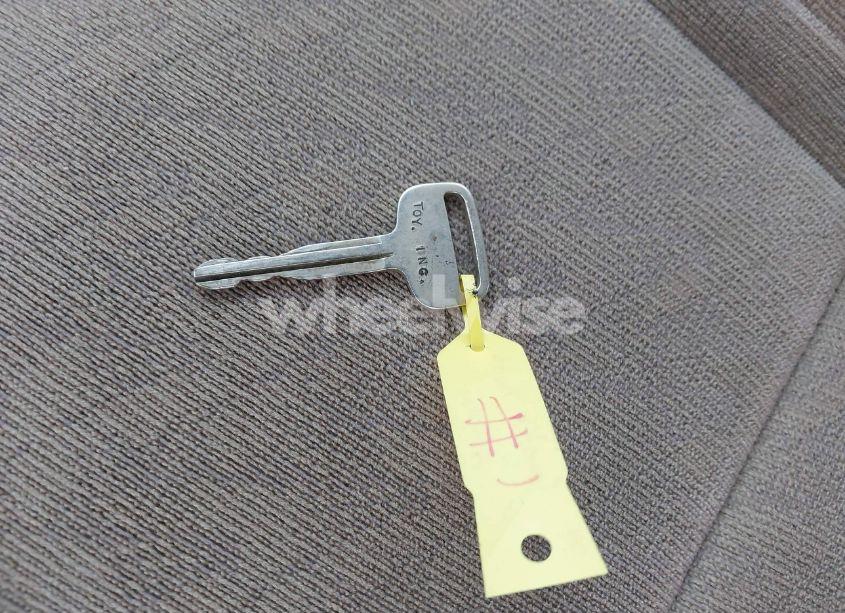 Photo 11 of 2004 Toyota Tacoma (VIN 5TEVL52N14Z433688)