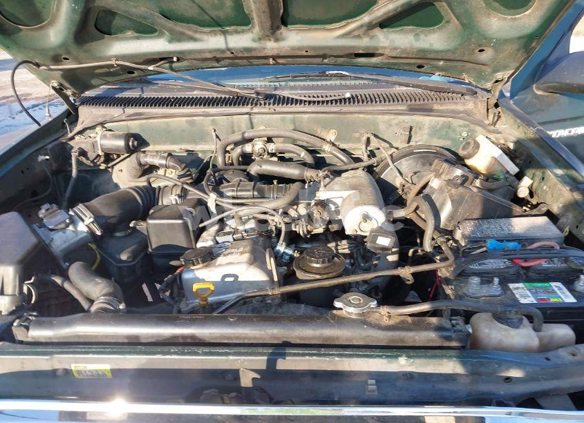 Photo 10 of 2001 Toyota Tacoma (VIN 5TEVL52N31Z720610)