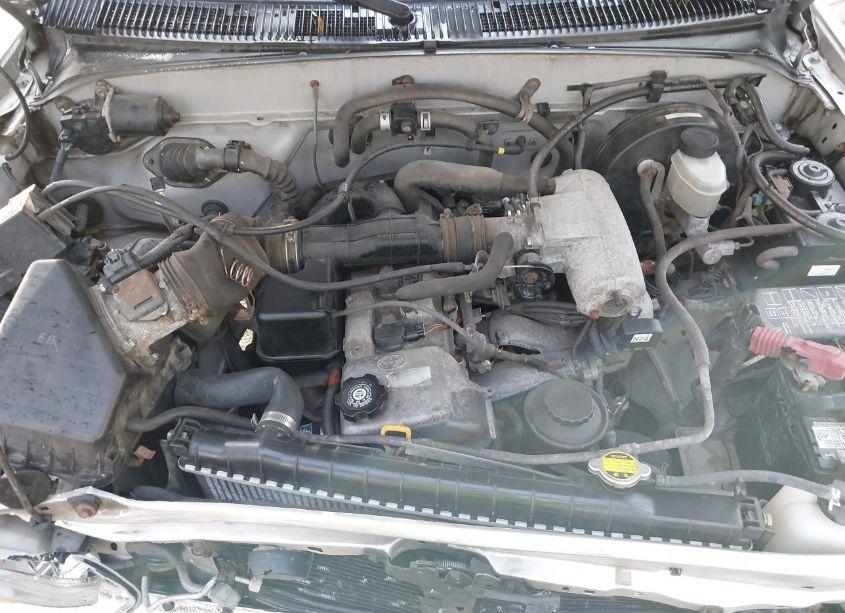 Photo 10 of 2001 Toyota Tacoma XTRACAB (VIN 5TEVL52N31Z828161)