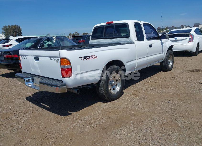Photo 4 of 2001 Toyota Tacoma (VIN 5TEVL52N41Z865431)