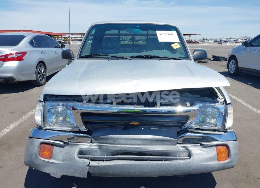 Photo 6 of 2000 Toyota Tacoma (VIN 5TEVL52N4YZ710341)