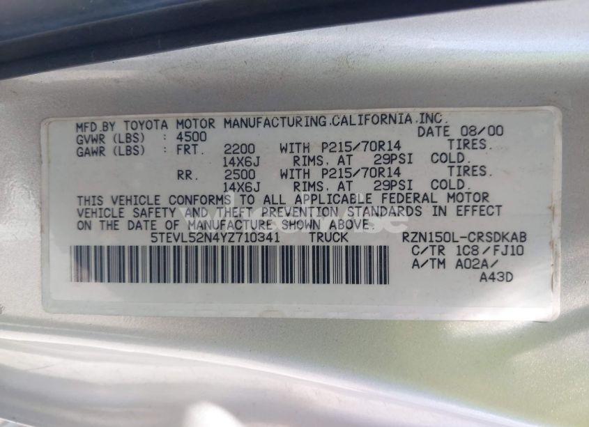 Photo 9 of 2000 Toyota Tacoma (VIN 5TEVL52N4YZ710341)