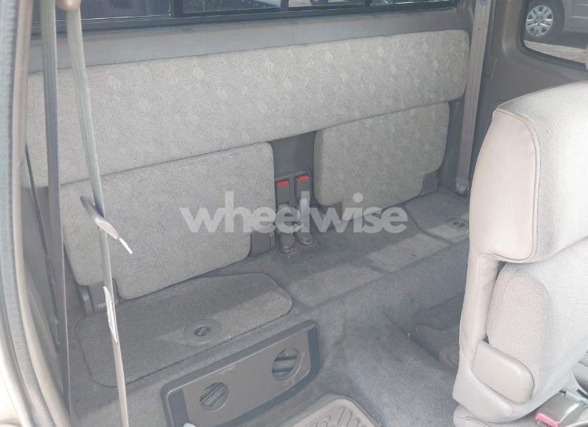 Photo 8 of 2000 Toyota Tacoma (VIN 5TEVL52N4YZ717158)
