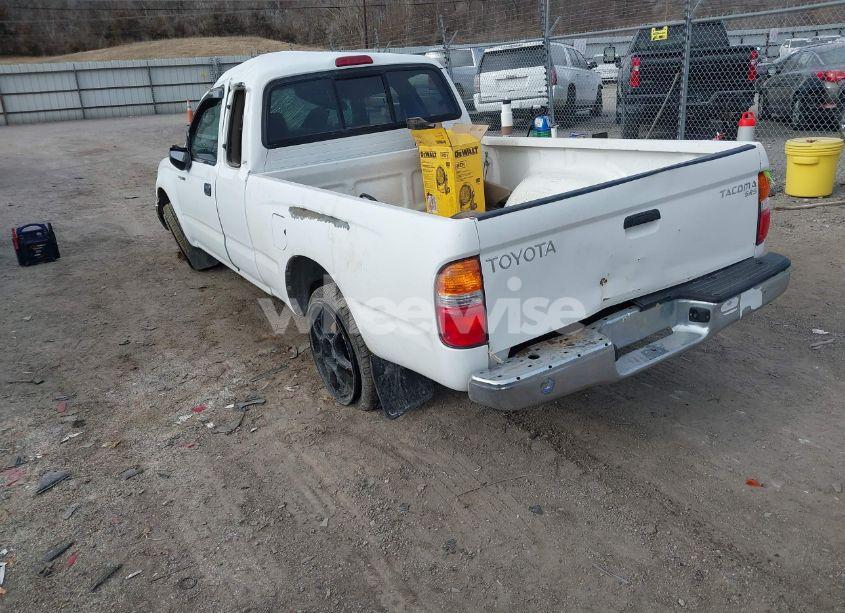 Photo 3 of 2002 Toyota Tacoma (VIN 5TEVL52N52Z079509)