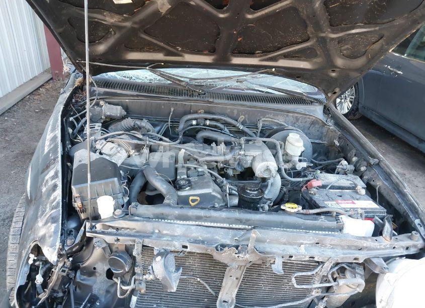 Photo 10 of 2003 Toyota Tacoma (VIN 5TEVL52N53Z157353)