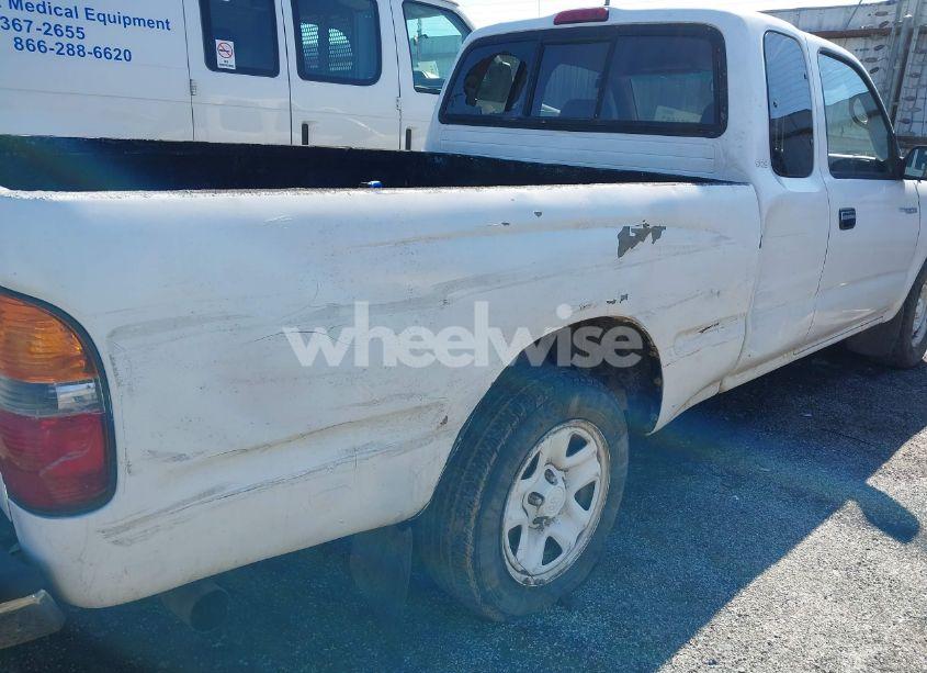 Photo 13 of 2001 Toyota Tacoma (VIN 5TEVL52N61Z793728)