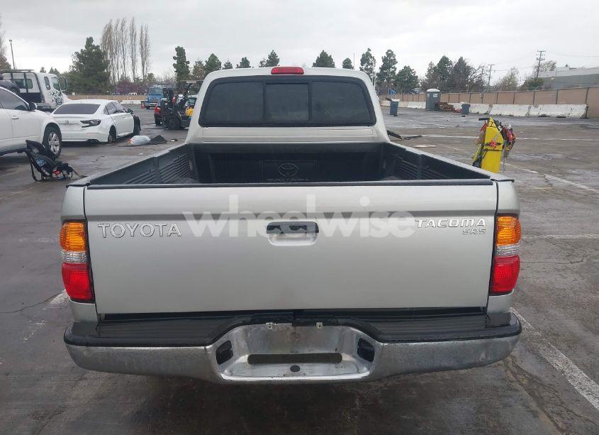 Photo 16 of 2003 Toyota Tacoma (VIN 5TEVL52N63Z274018)