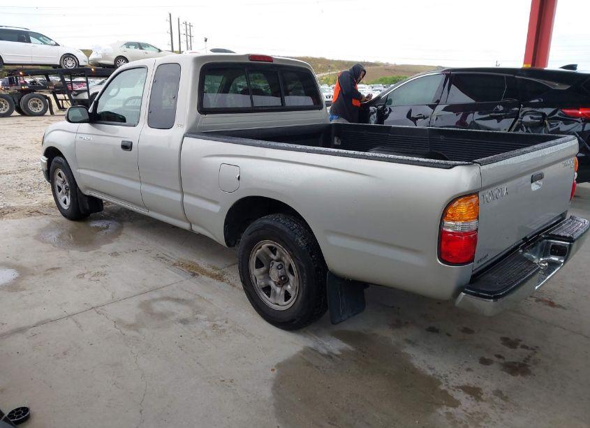 Photo 3 of 2004 Toyota Tacoma (VIN 5TEVL52N64Z347115)