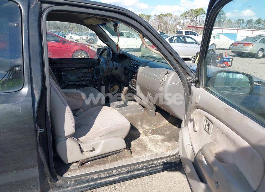 Photo 5 of 2003 Toyota Tacoma N/A (VIN 5TEVL52N73Z172811)